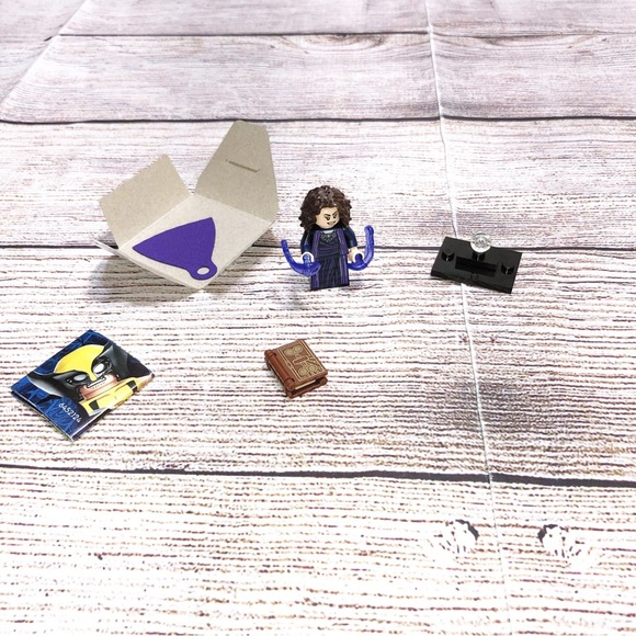 LEGO Marvel Minifigures Series 2 AGATHA HARKNESS from WANDAVISION - Picture 7 of 7